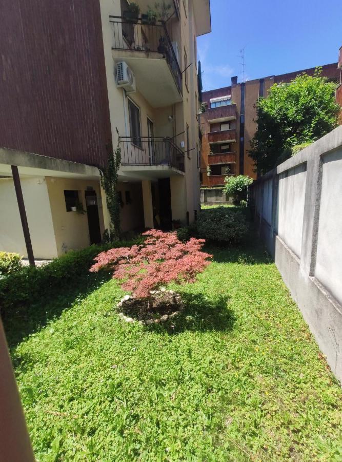 Appartamento c&y Torelli 1 Novara Esterno foto